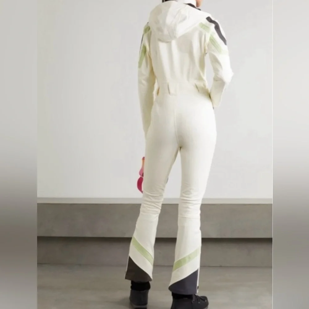 NWT Perfect moment Tignes hooded striped ski suit ( belt is not included)